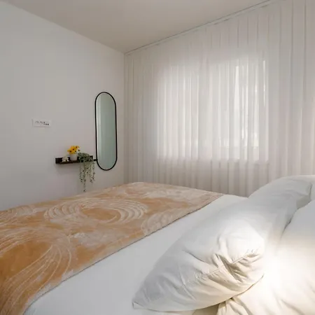 Apartamento Moderne Lemon 3 Premium *